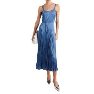 strapless open back dress Pleated Twist-Front Midi Dress main image 1